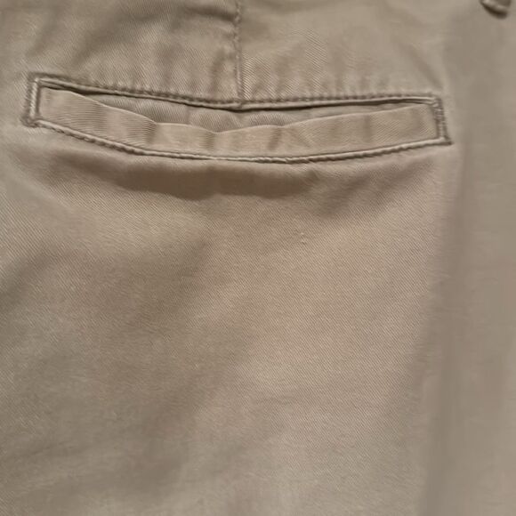 Aeropostale Khaki Curvy Classic Twill Pant Size 4 Short - Picture 4 of 8